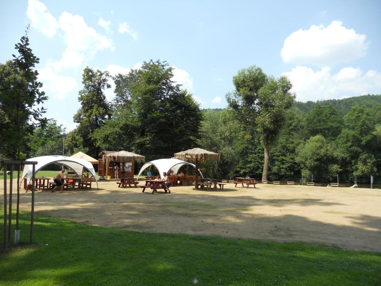 Sazavsky Ostrov Hotel *